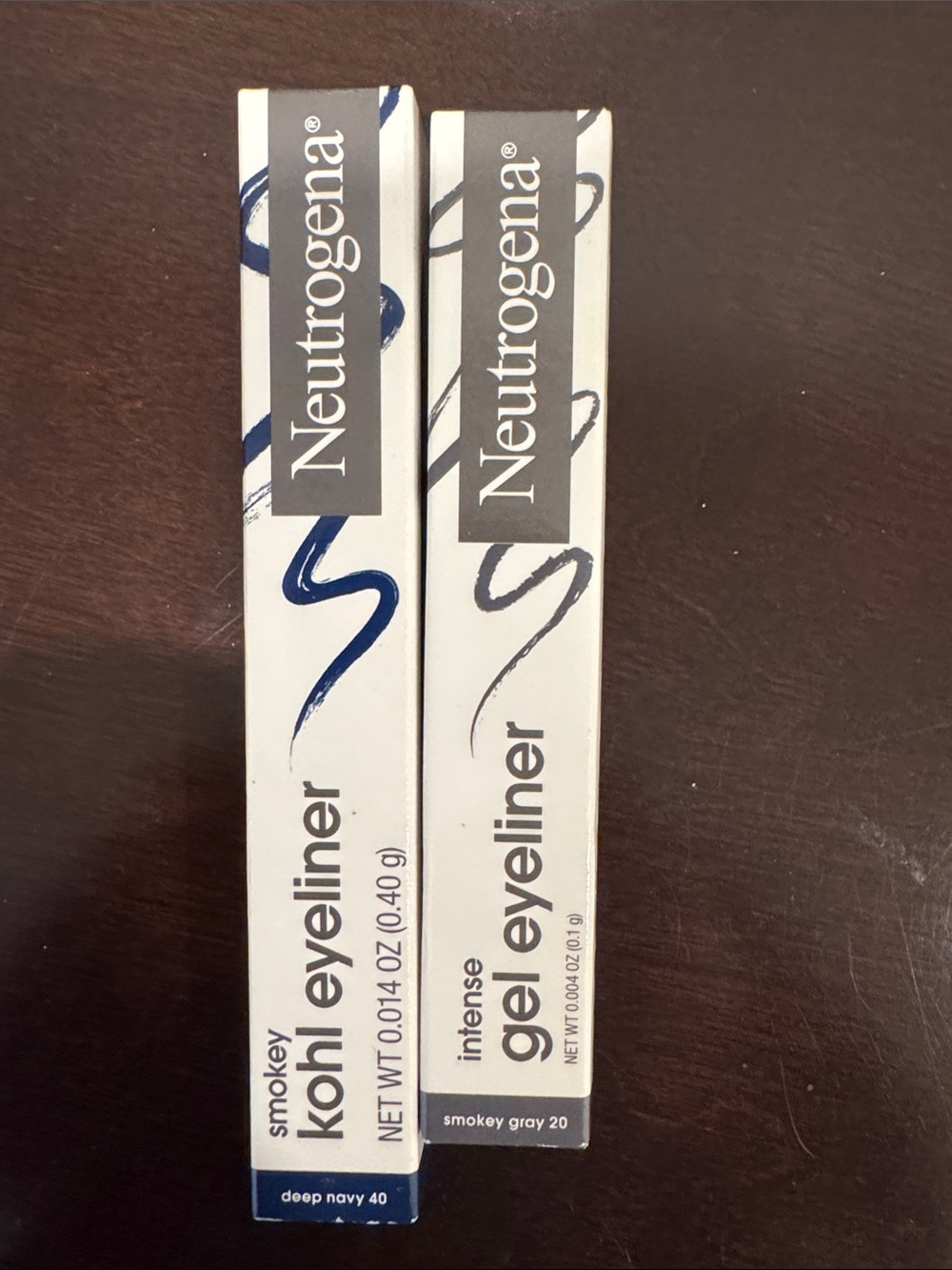 Neutrogena Gel Eyeliner - Deep Navy & Smokey Gray